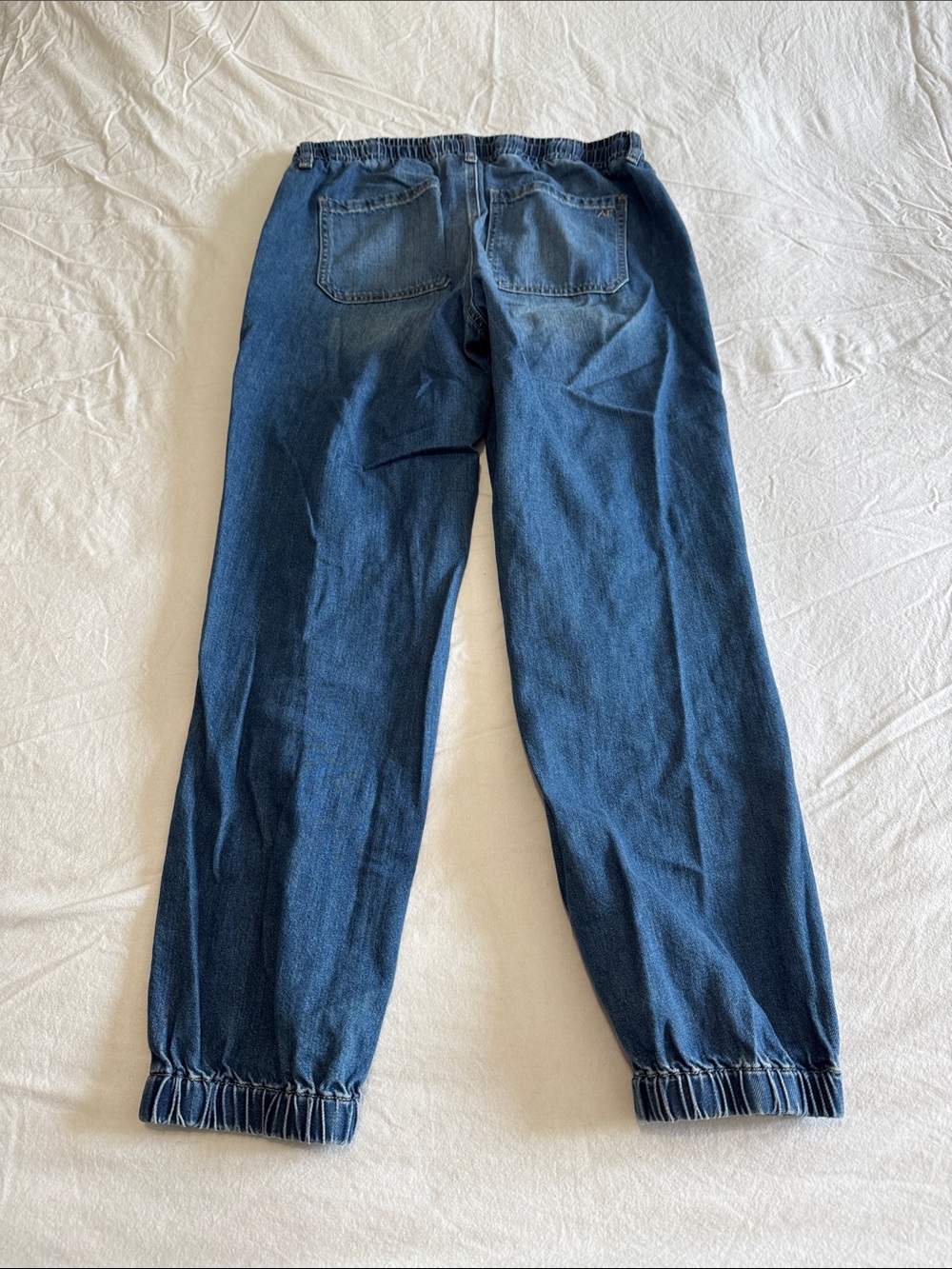 American Eagle Outfitters High Rise Washed Blue Denim Jogger Jeans Size 6 - Picture 2 of 7